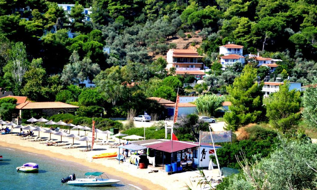 Tzaneria Apartments Skiathos Канапитса Экстерьер фото